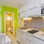 Porto Apartamento *
